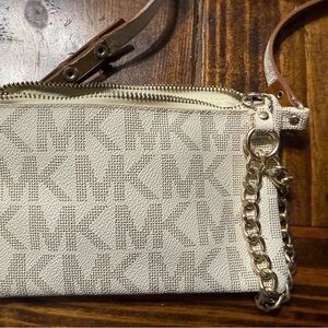 Stylish Michael Kors Cream Chain Clutch